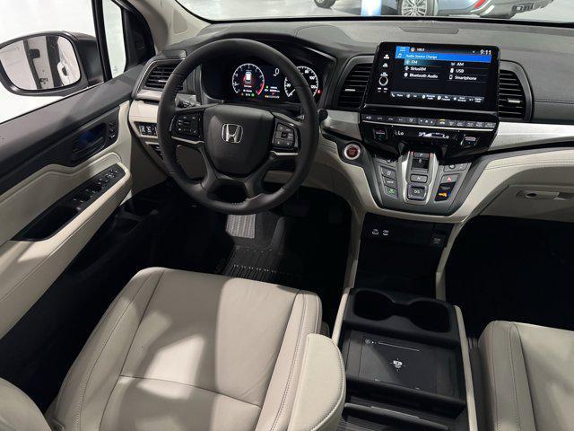 new 2025 Honda Odyssey car, priced at $40,907