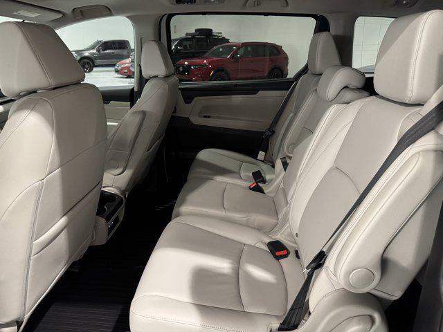 new 2025 Honda Odyssey car, priced at $40,907