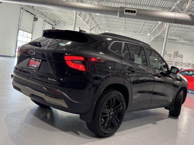 used 2025 Chevrolet Trax car, priced at $23,822