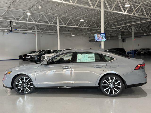 new 2025 Honda Accord Hybrid car, priced at $37,484