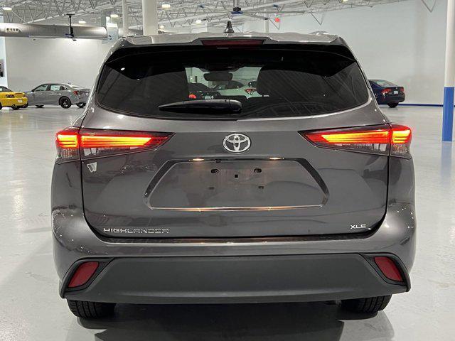 used 2021 Toyota Highlander car, priced at $27,580