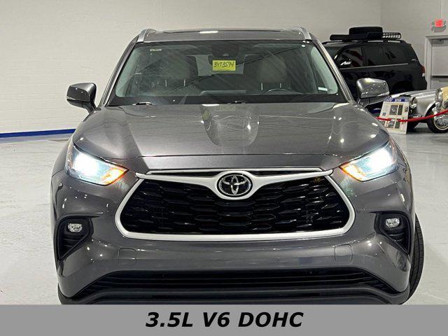 used 2021 Toyota Highlander car, priced at $27,580