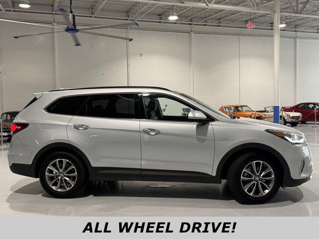 used 2018 Hyundai Santa Fe car, priced at $15,244