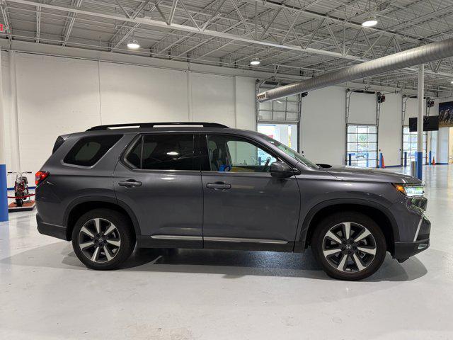 used 2025 Honda Pilot car, priced at $46,214