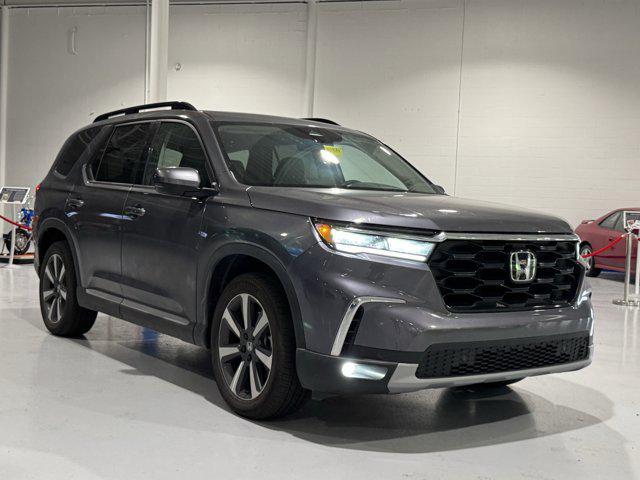 used 2025 Honda Pilot car, priced at $46,214