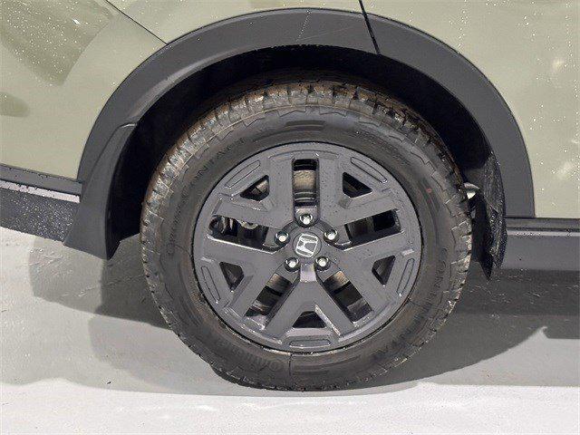 new 2026 Honda CR-V Hybrid car, priced at $40,650