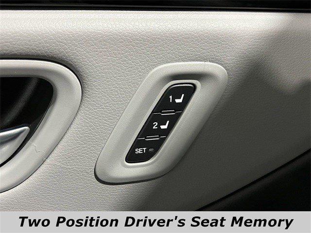 new 2025 Honda Pilot car, priced at $45,576