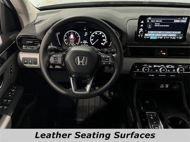 new 2025 Honda Pilot car, priced at $45,576