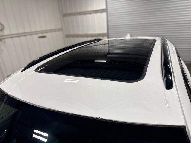 used 2021 Buick Envision car, priced at $22,000