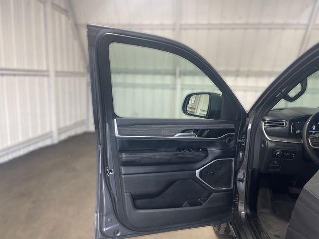 used 2022 Jeep Wagoneer car, priced at $37,500