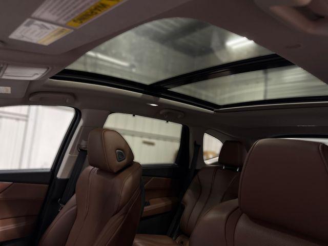 used 2022 Acura MDX car, priced at $33,000