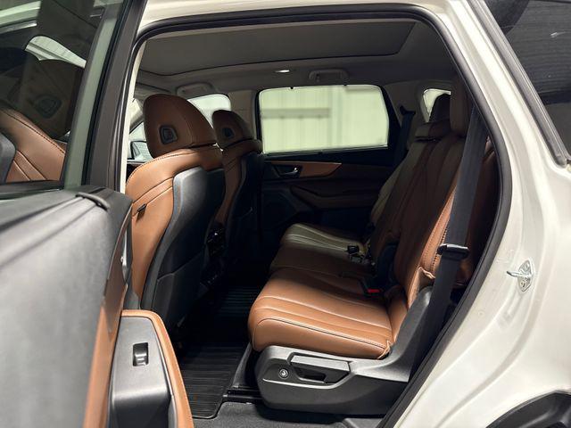 used 2022 Acura MDX car, priced at $33,000