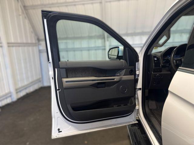 used 2019 Ford Expedition car, priced at $27,000