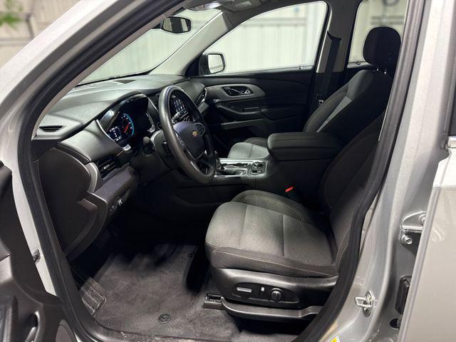 used 2021 Chevrolet Traverse car, priced at $21,500