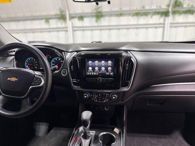 used 2021 Chevrolet Traverse car, priced at $21,500