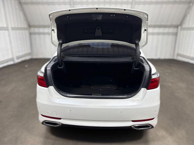 used 2016 Kia K900 car, priced at $15,000