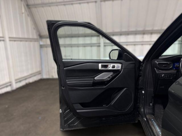 used 2022 Ford Explorer car, priced at $34,000