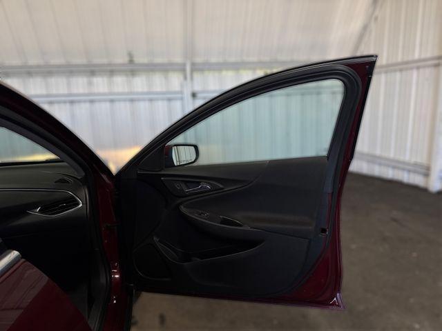 used 2016 Chevrolet Malibu car, priced at $14,000