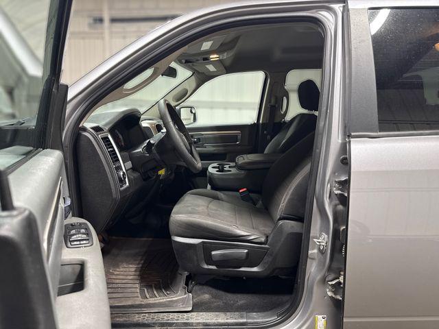 used 2020 Ram 1500 Classic car, priced at $28,000