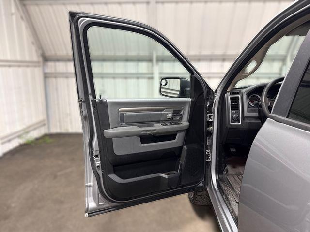 used 2020 Ram 1500 Classic car, priced at $28,000