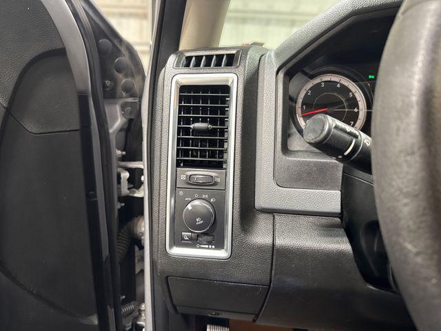 used 2020 Ram 1500 Classic car, priced at $28,000