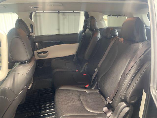 used 2022 Kia Carnival car, priced at $26,000