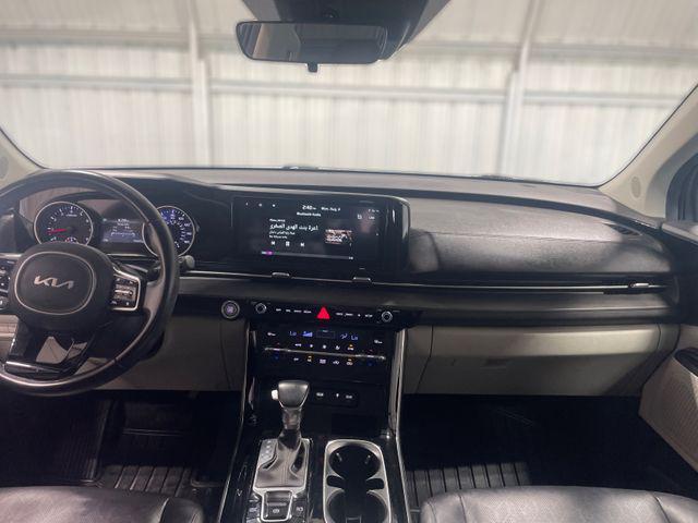 used 2022 Kia Carnival car, priced at $26,000