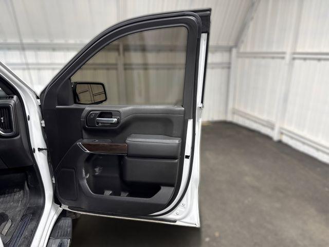 used 2021 GMC Sierra 1500 car, priced at $32,000