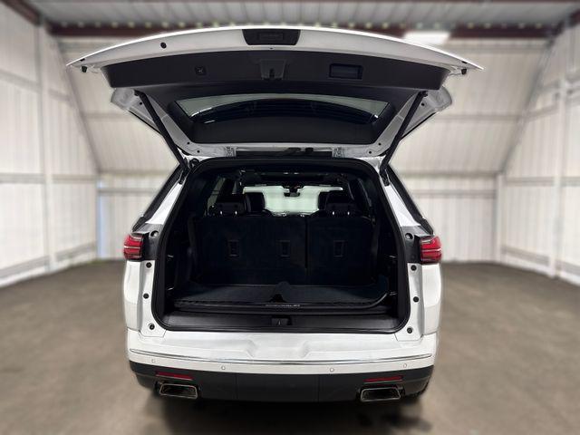 used 2023 Chevrolet Traverse car, priced at $38,000