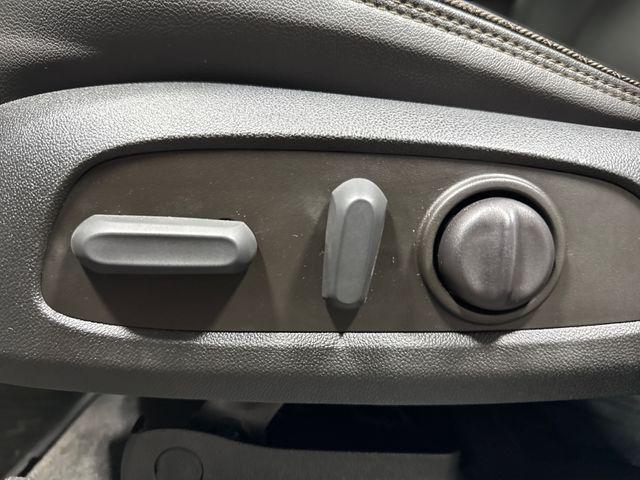 used 2023 Chevrolet Traverse car, priced at $38,000