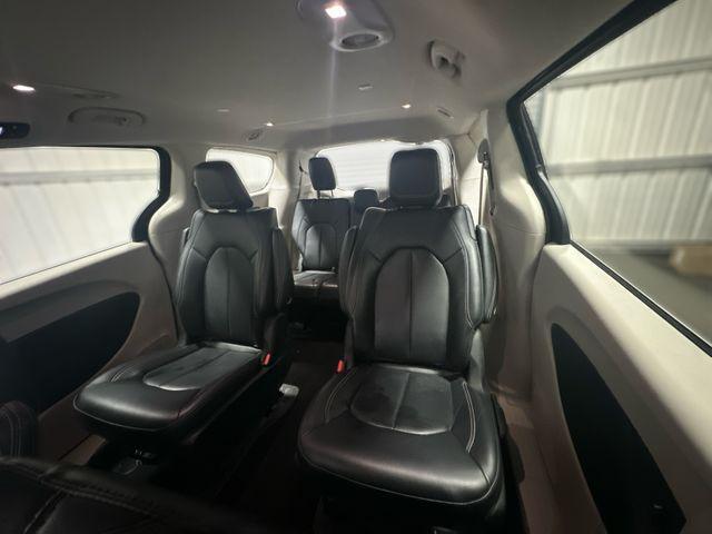 used 2024 Chrysler Pacifica Hybrid car, priced at $29,300