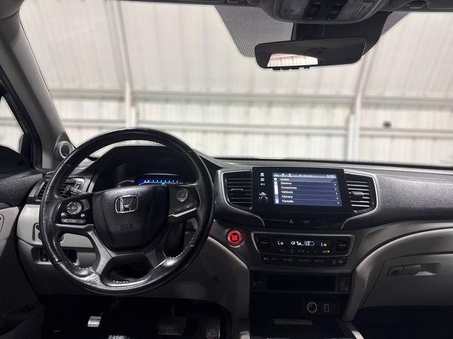 used 2021 Honda Pilot car, priced at $29,000