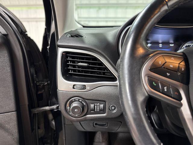 used 2019 Jeep Cherokee car, priced at $15,500