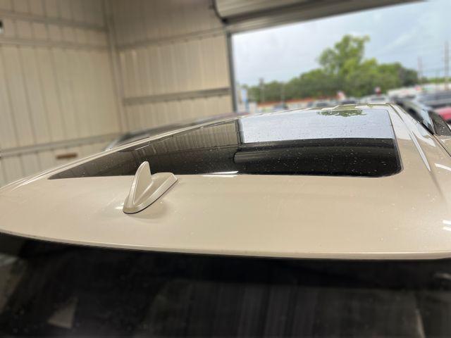 used 2019 Lincoln Navigator car, priced at $32,000