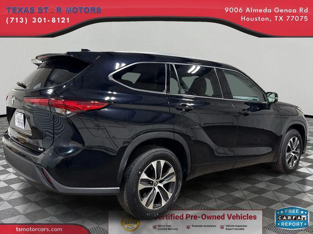 used 2021 Toyota Highlander car, priced at $29,000