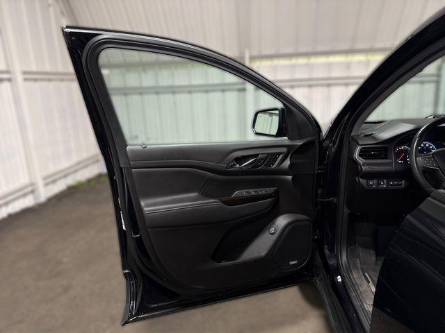 used 2022 GMC Acadia car, priced at $29,000