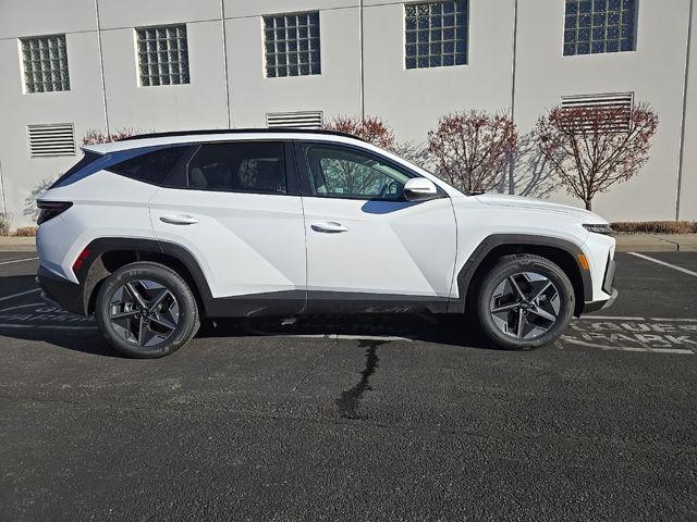 new 2025 Hyundai Tucson Hybrid car, priced at $38,905