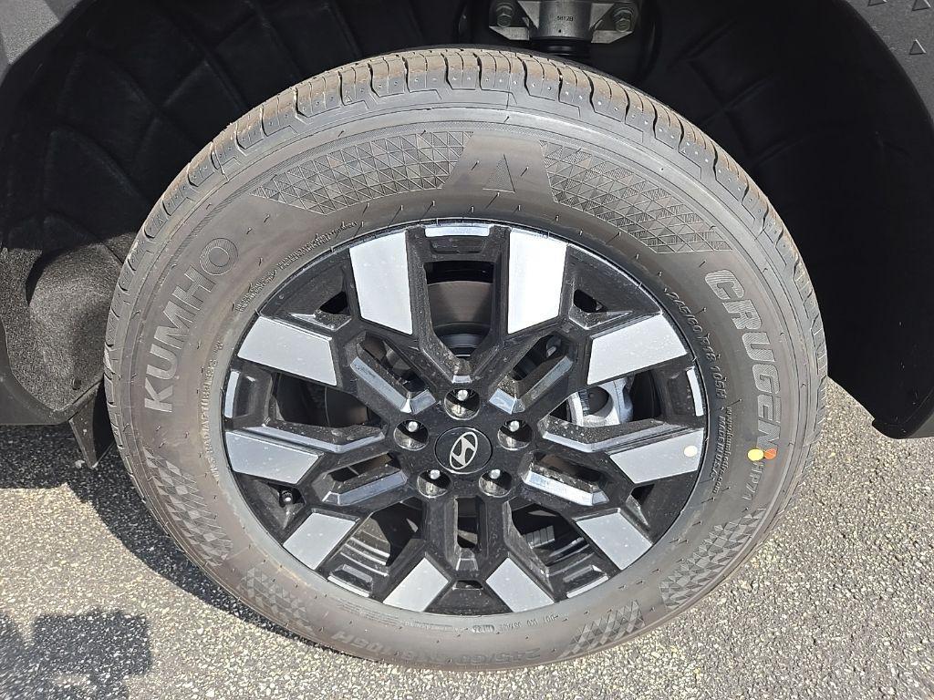 new 2025 Hyundai SANTA CRUZ car, priced at $37,035