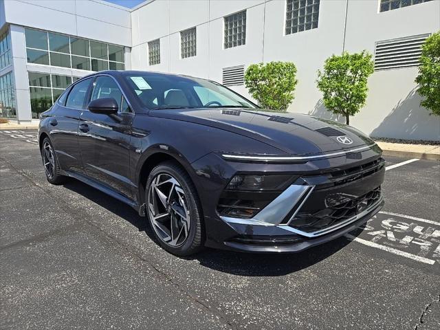 new 2025 Hyundai Sonata car, priced at $32,880