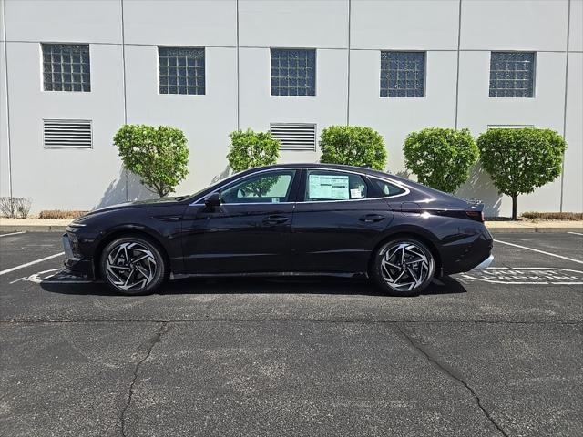new 2025 Hyundai Sonata car, priced at $32,880