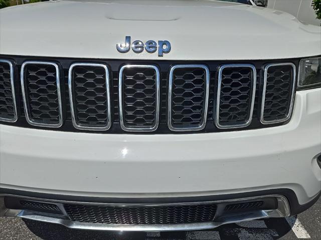 used 2017 Jeep Grand Cherokee car, priced at $14,990