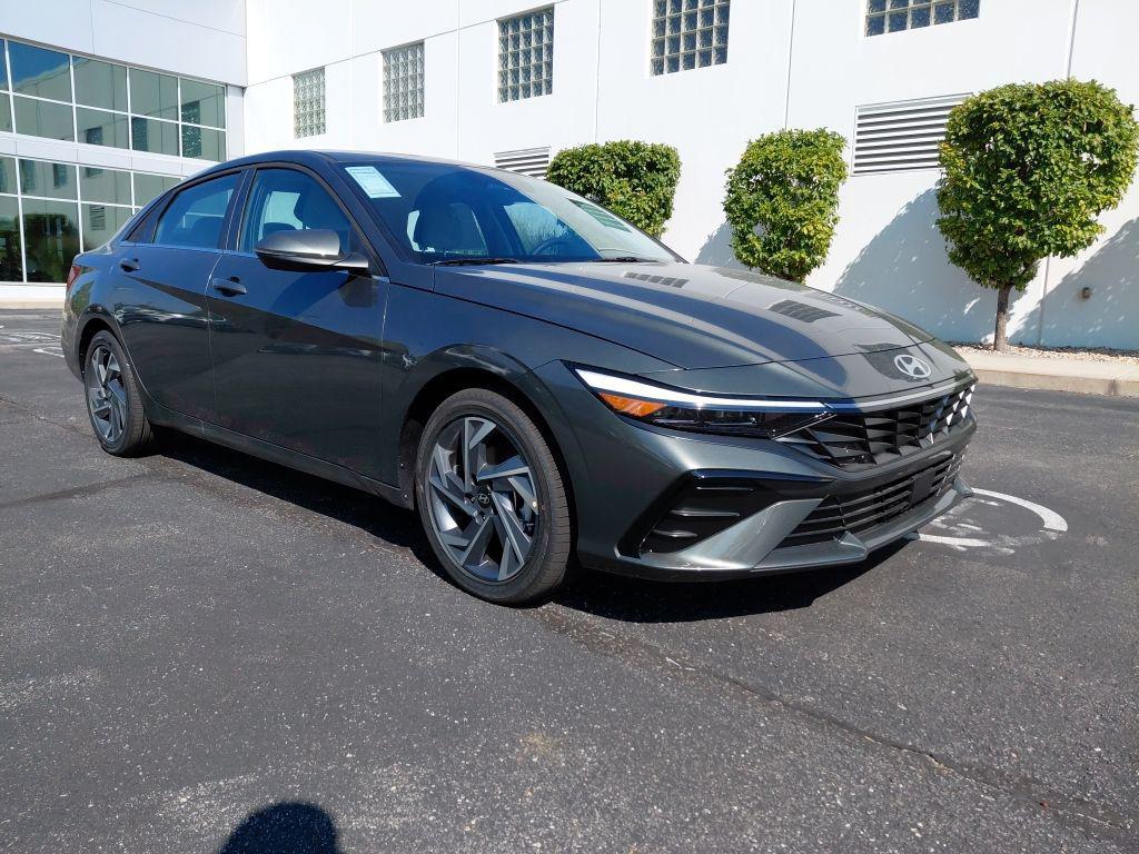 new 2025 Hyundai ELANTRA HEV car, priced at $31,605