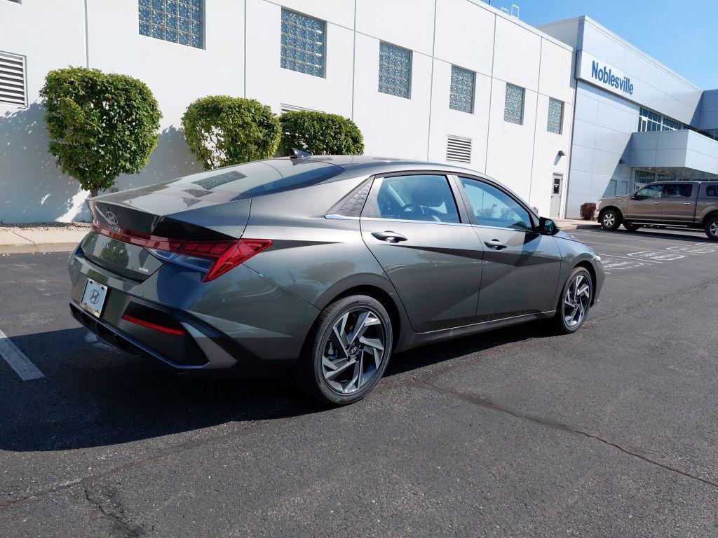 new 2025 Hyundai ELANTRA HEV car, priced at $31,605