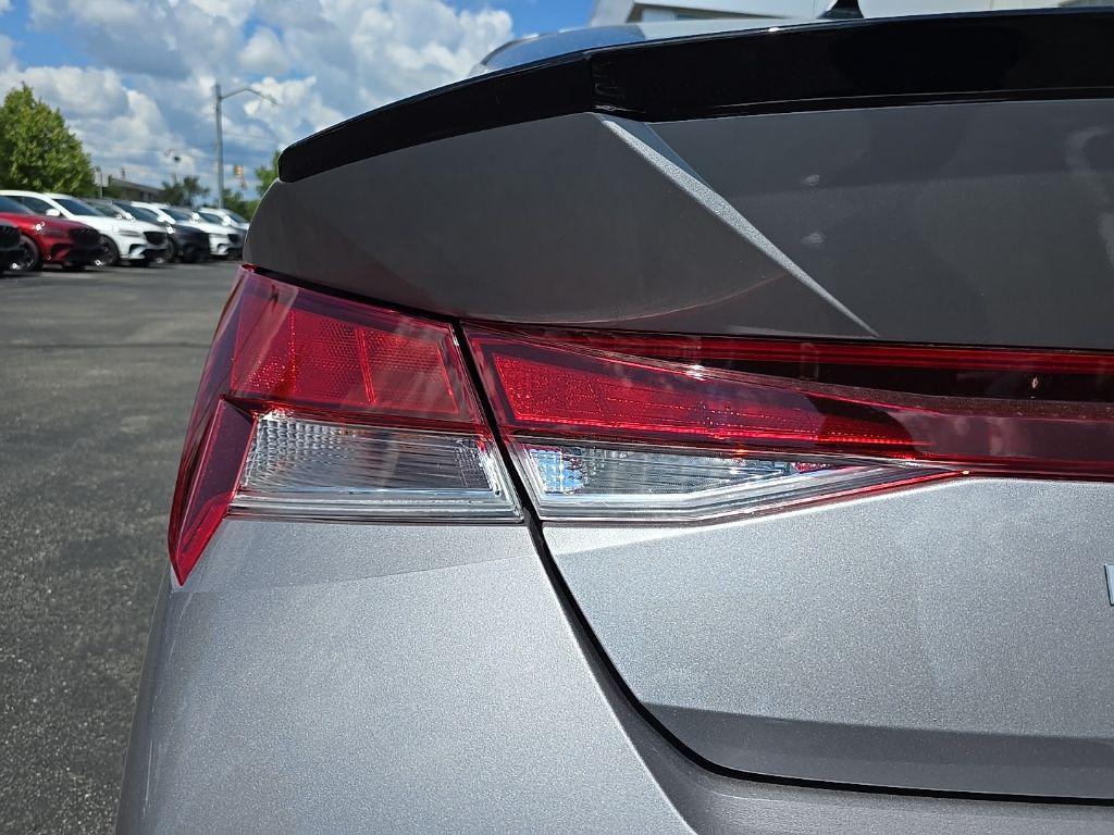 new 2025 Hyundai Elantra car, priced at $25,085