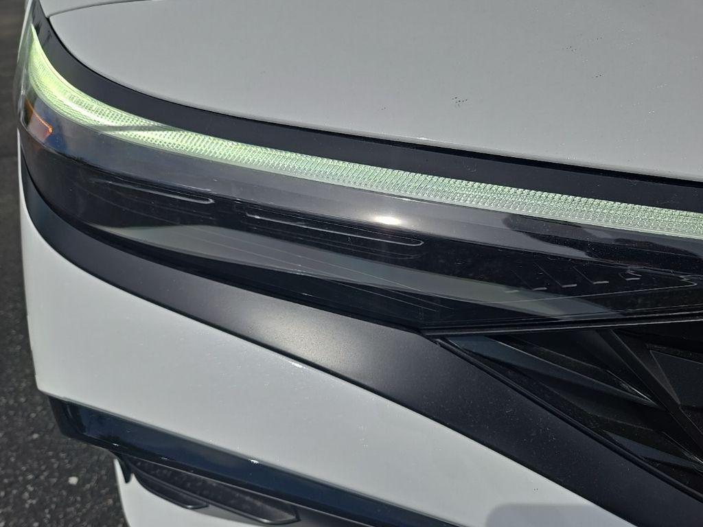 new 2025 Hyundai ELANTRA HEV car, priced at $32,060