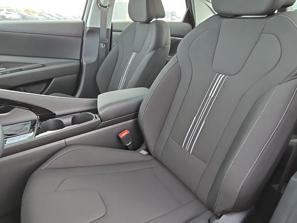 new 2026 Hyundai ELANTRA HEV car, priced at $27,835