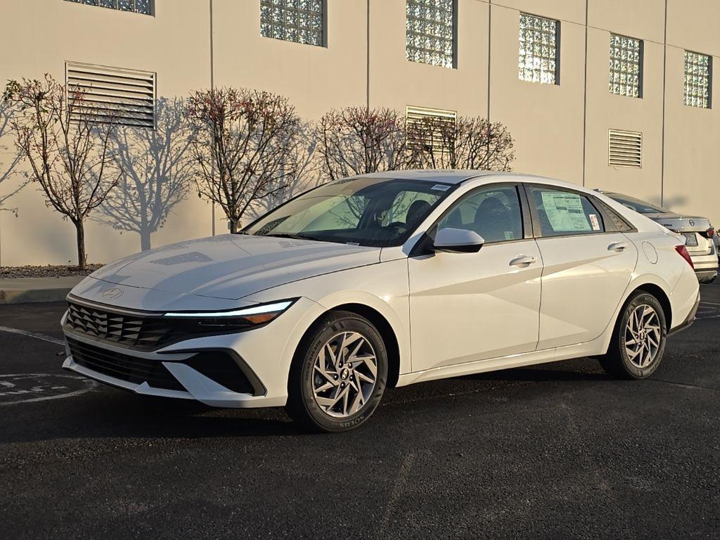 new 2026 Hyundai ELANTRA HEV car, priced at $27,835
