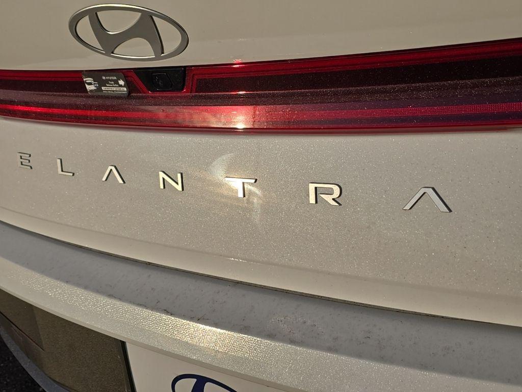 new 2026 Hyundai ELANTRA HEV car, priced at $27,835
