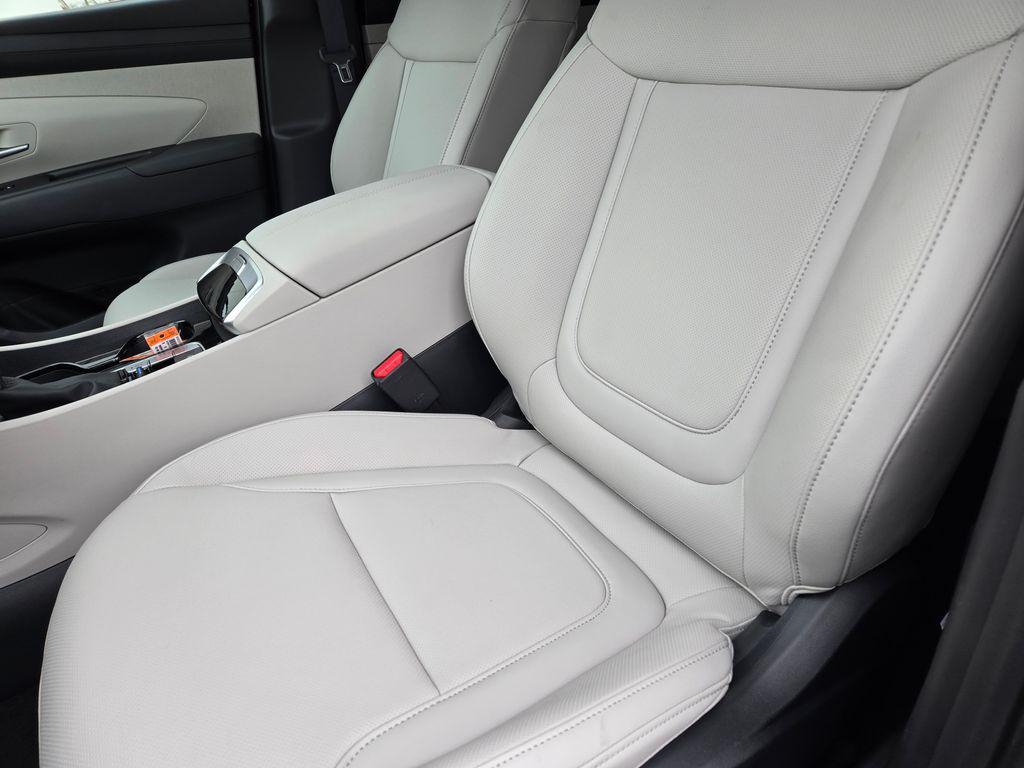 new 2025 Hyundai Tucson car, priced at $37,050