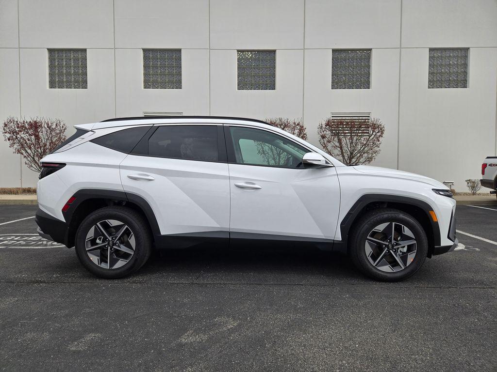 new 2025 Hyundai Tucson car, priced at $37,050